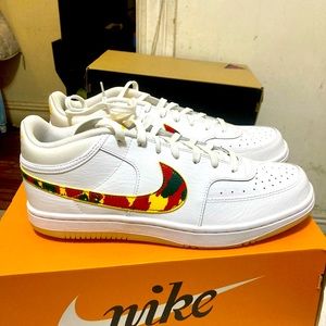 Brand new white Nike Air Sky Force size 11 in men